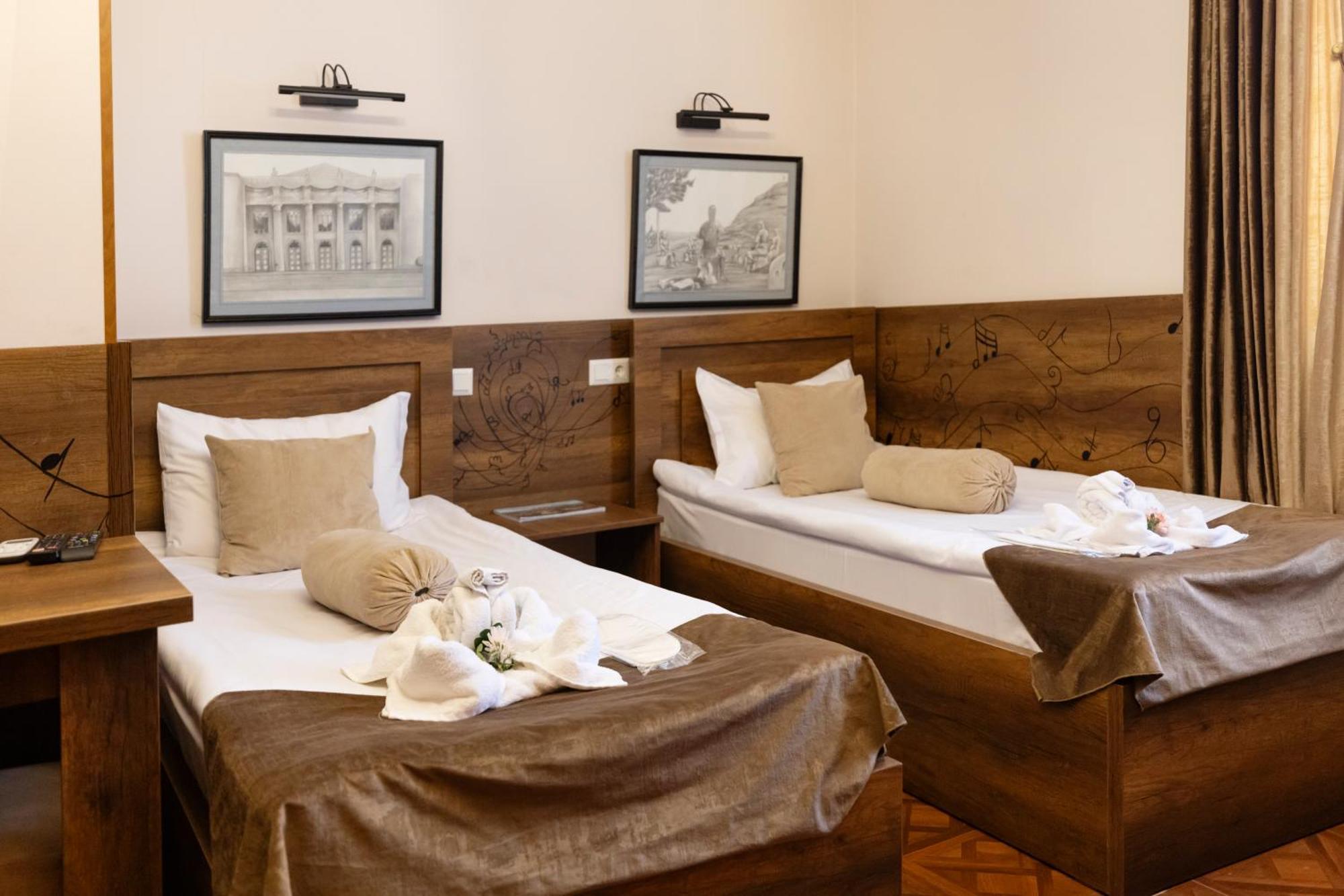 Hestia Boutique Hotel Gori Ngoại thất bức ảnh